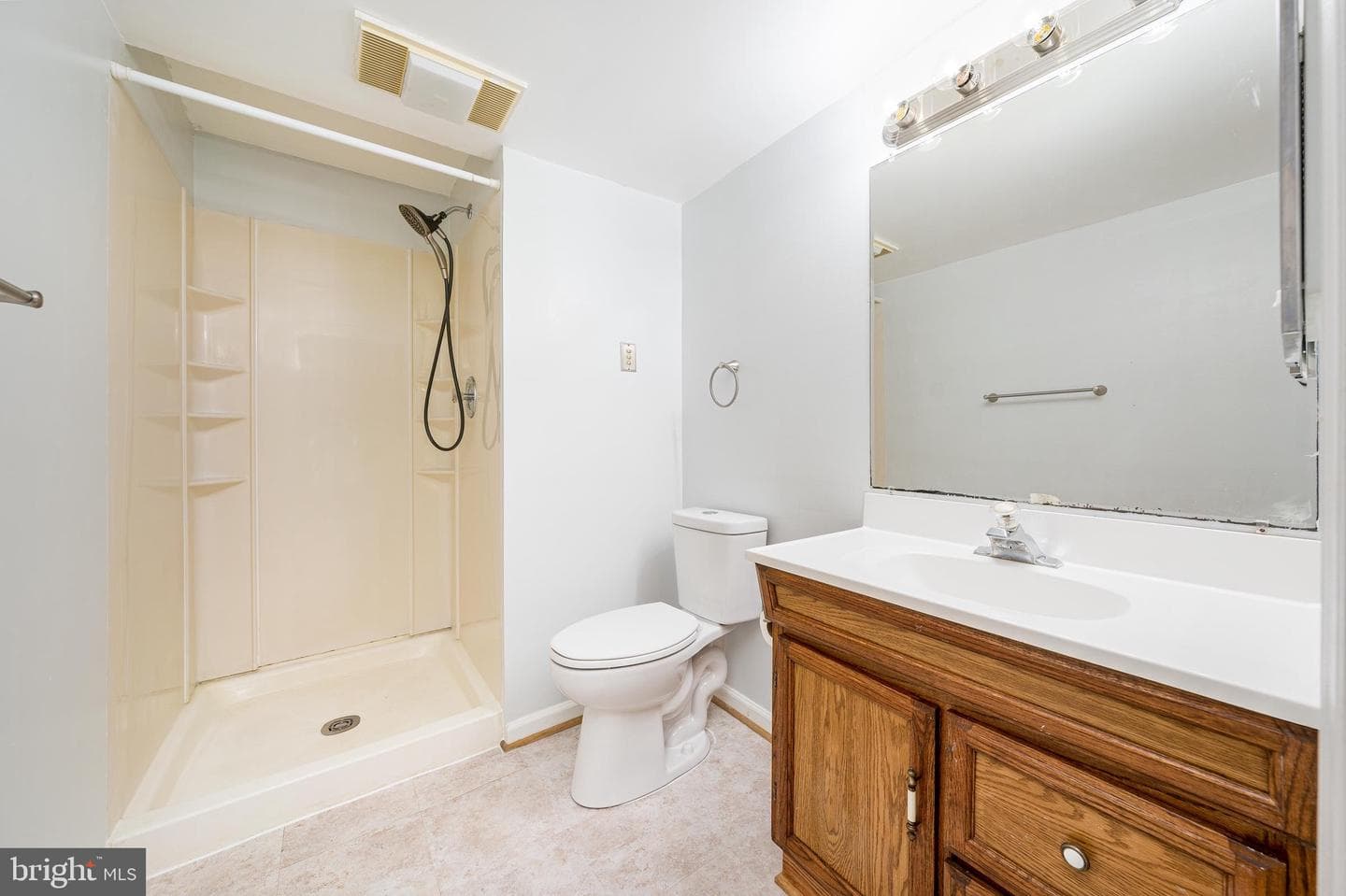 14027 Chestnut Court photo 38