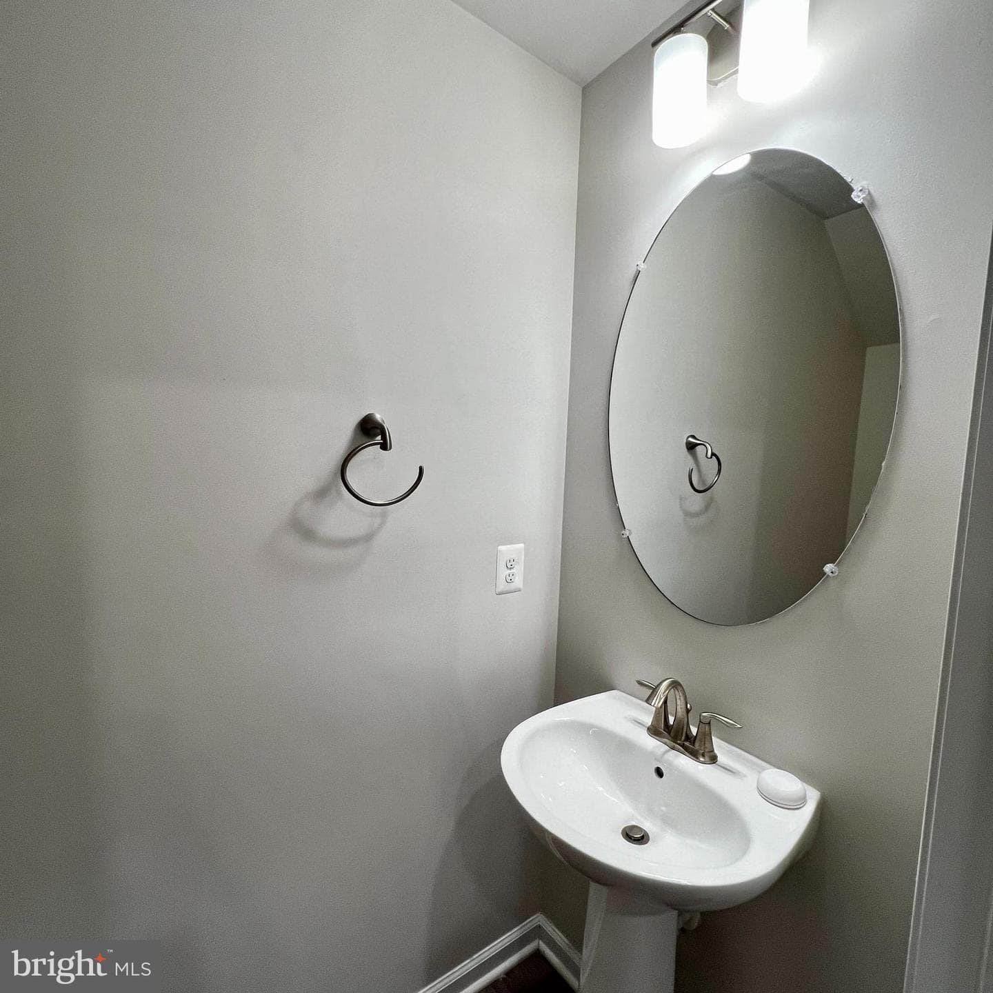 5529 Lanteen Street photo 10