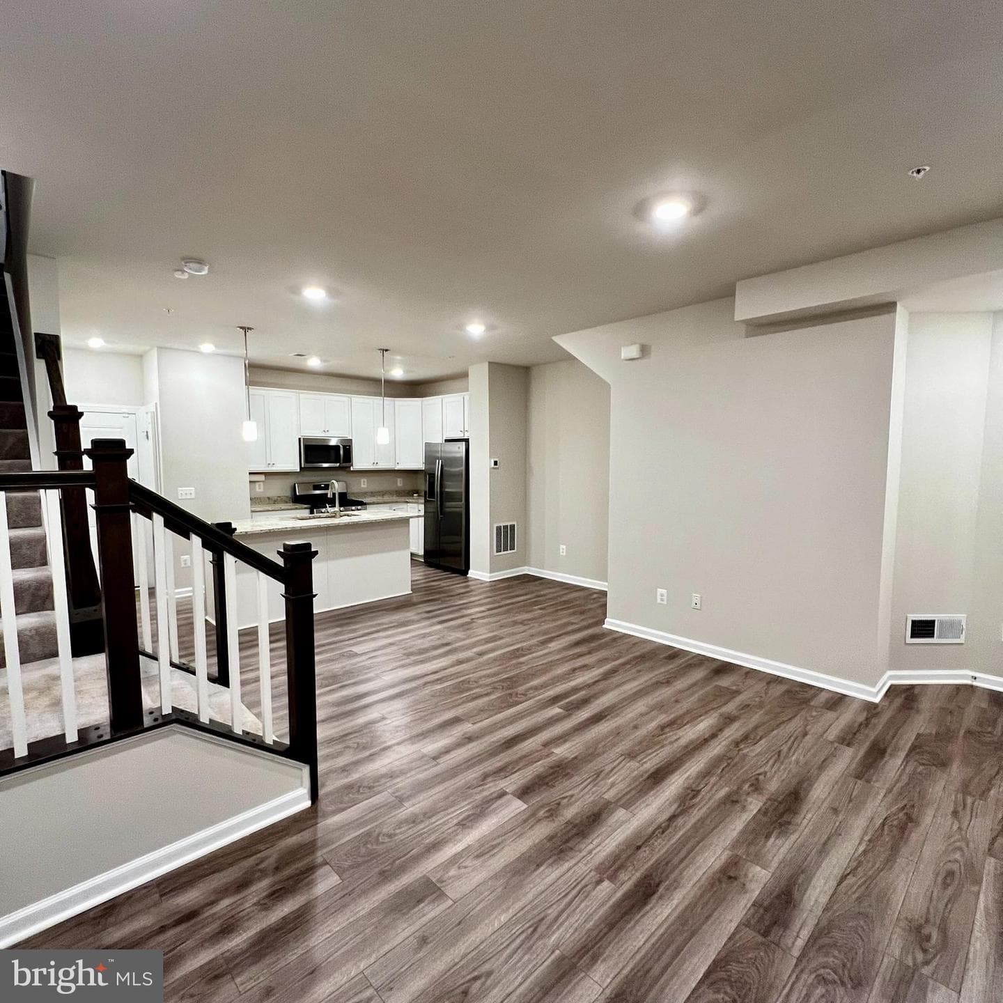 5529 Lanteen Street photo 5