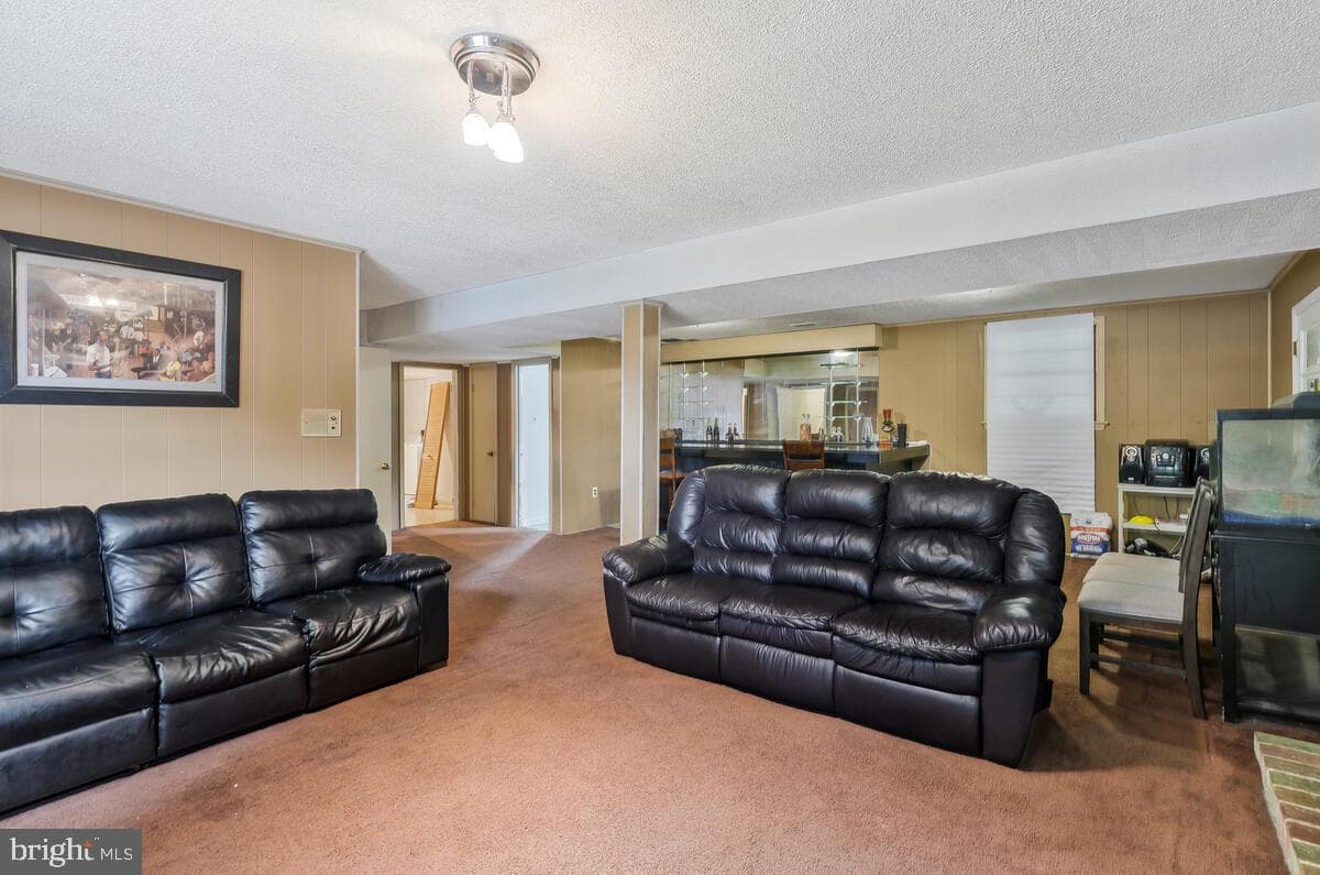 6113 Harley Lane photo 20