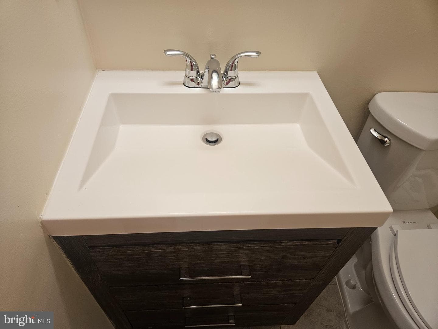 2760 Sweetwater Court photo 9