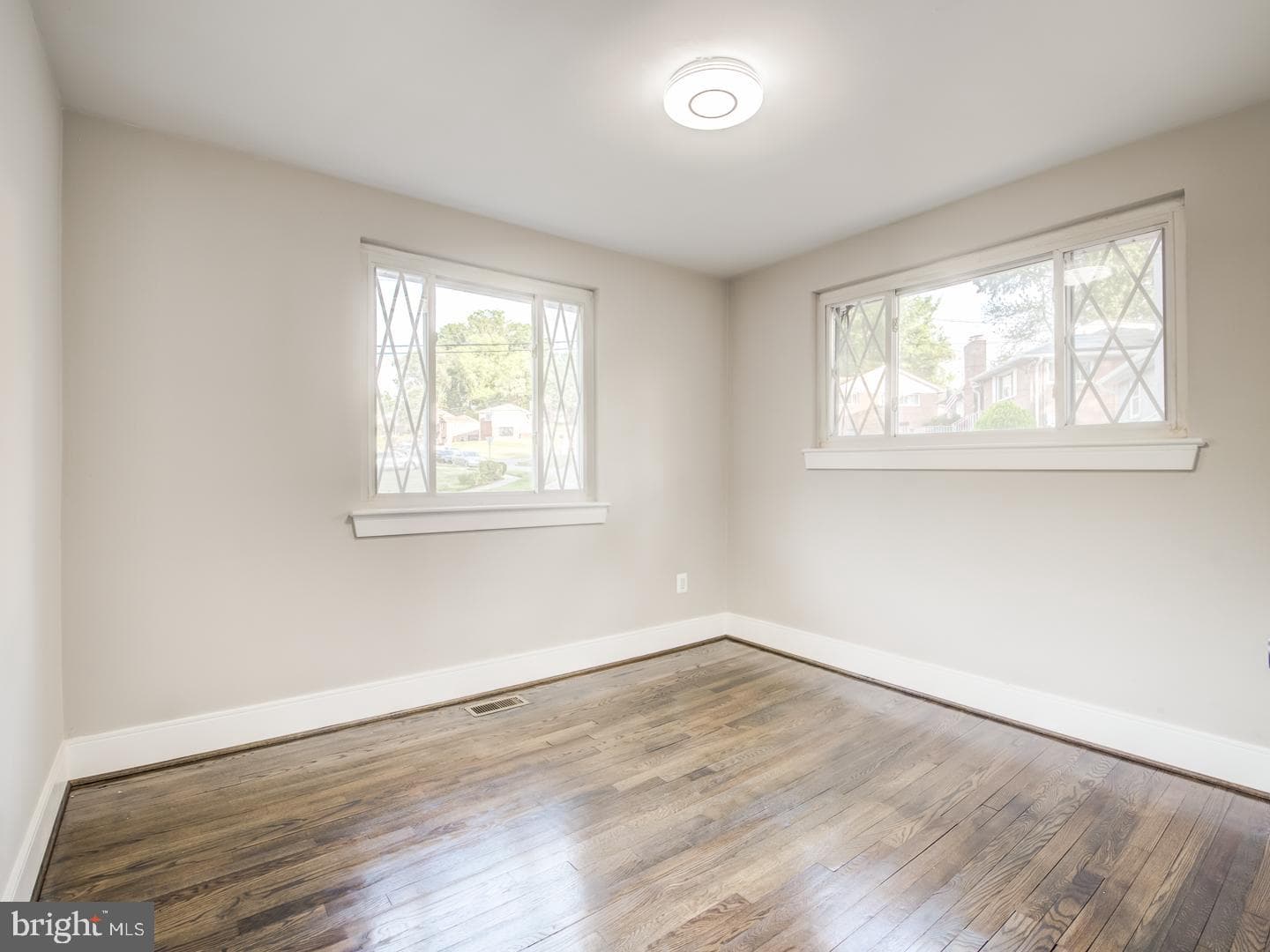 3405 29th Avenue photo 16