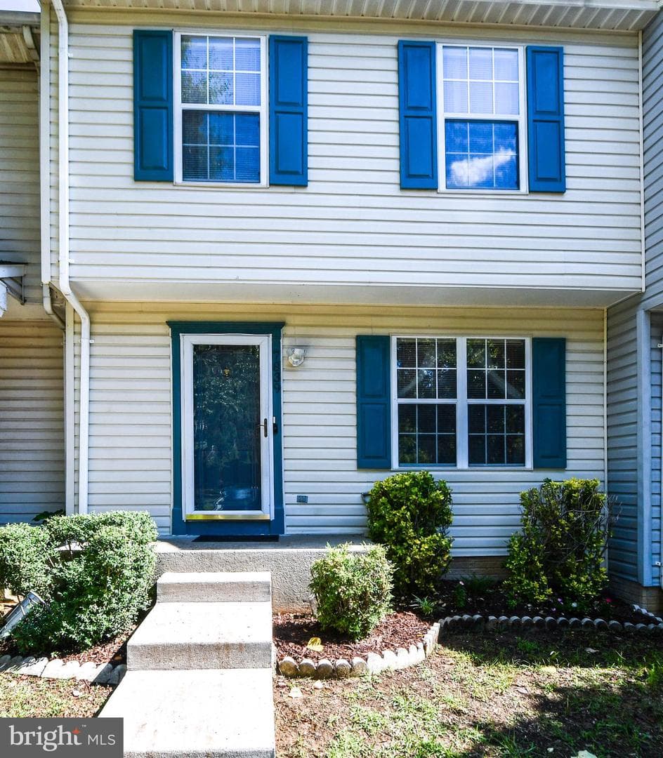 7839 Suiter Way photo 2