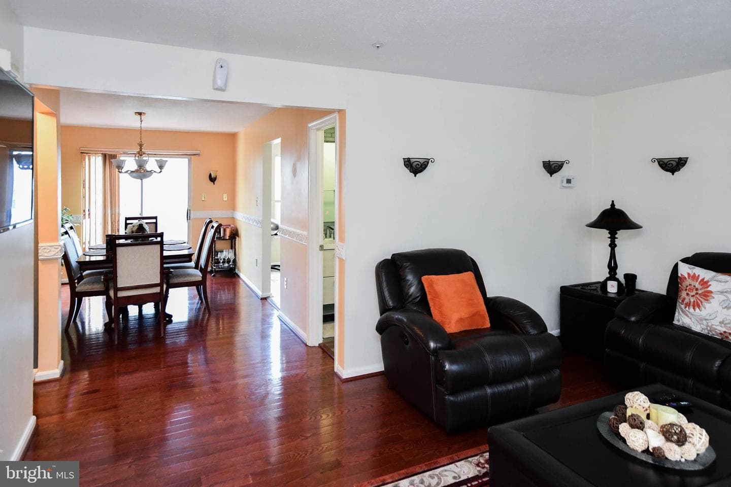7839 Suiter Way photo 5