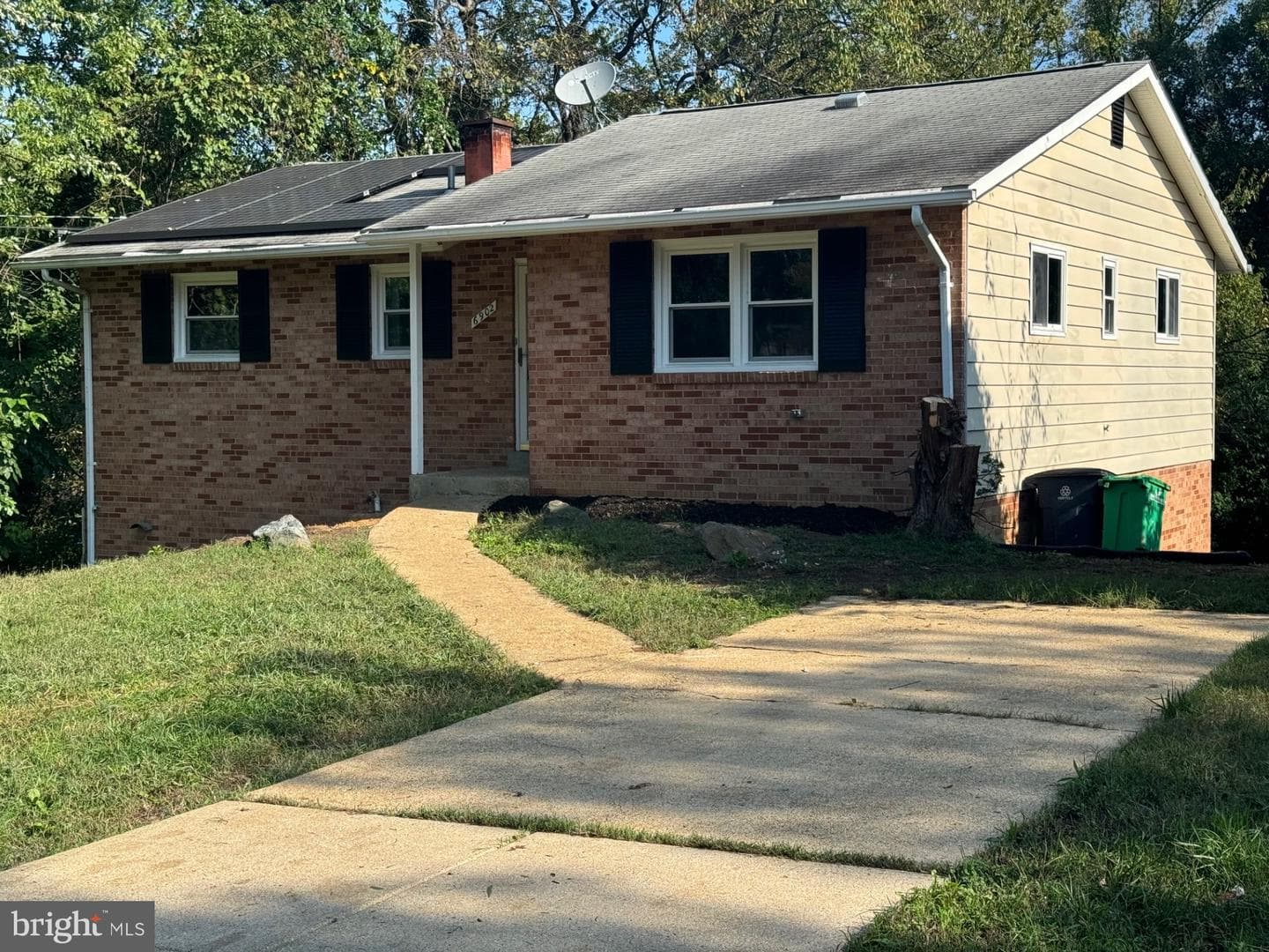 6902 Mackson Drive photo 1