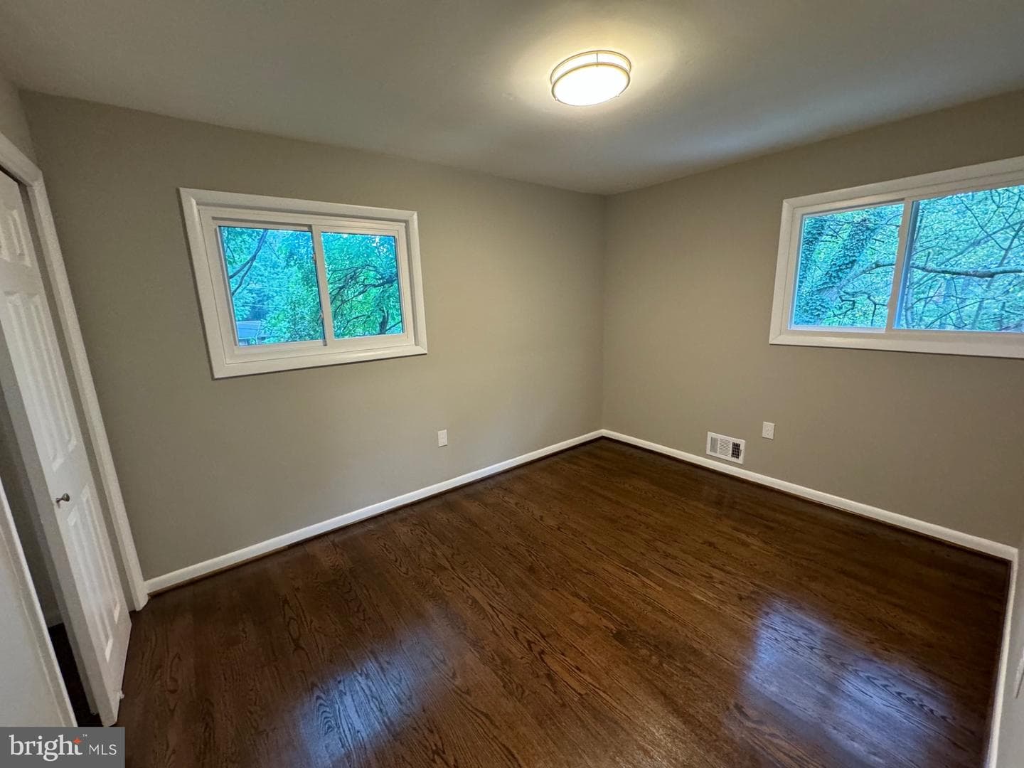 6902 Mackson Drive photo 17