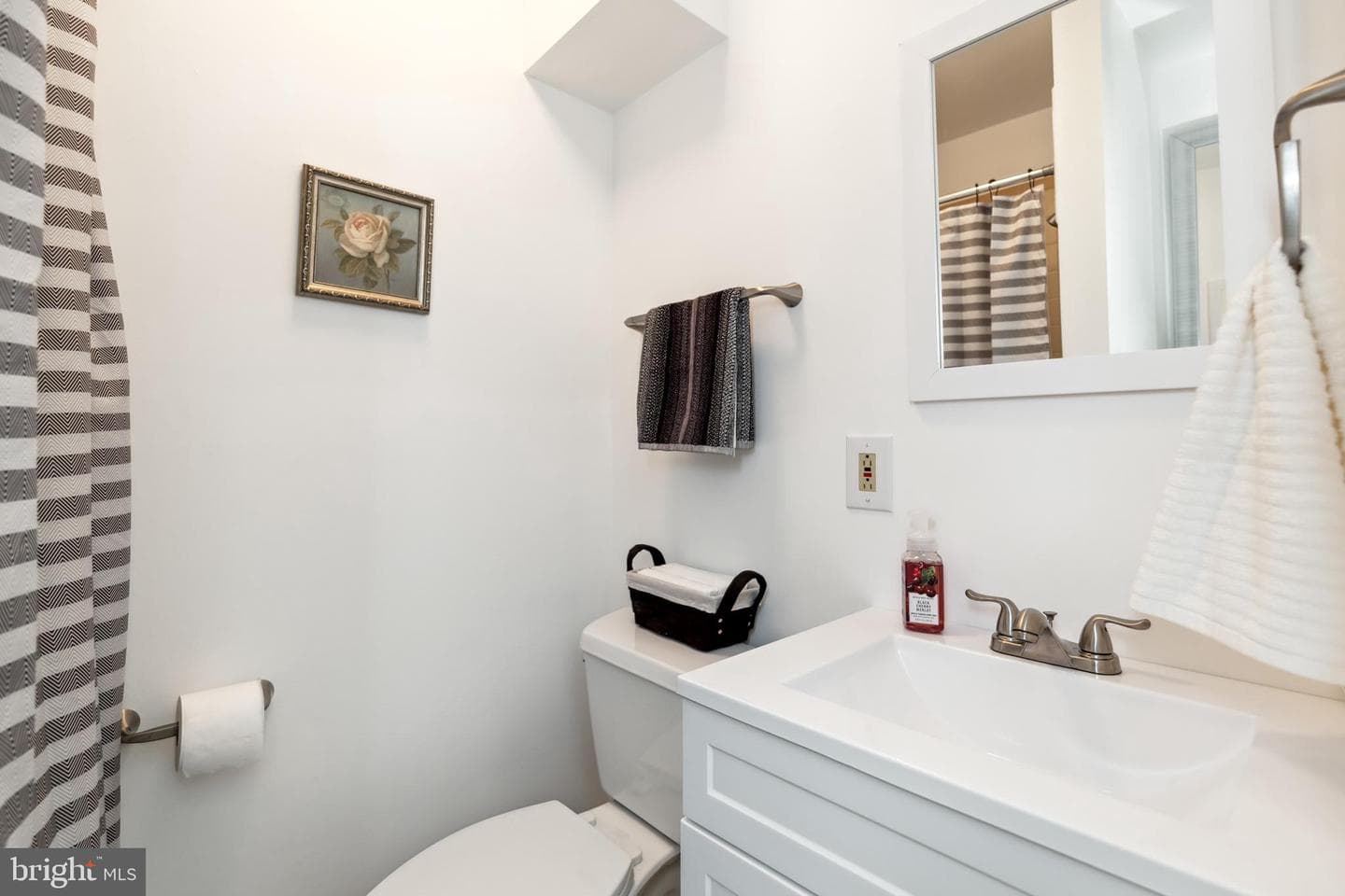 204 Kendle Street photo 15