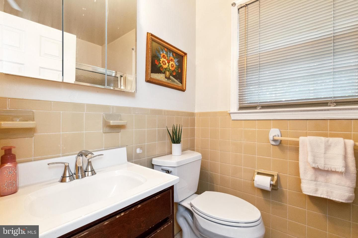 204 Kendle Street photo 19