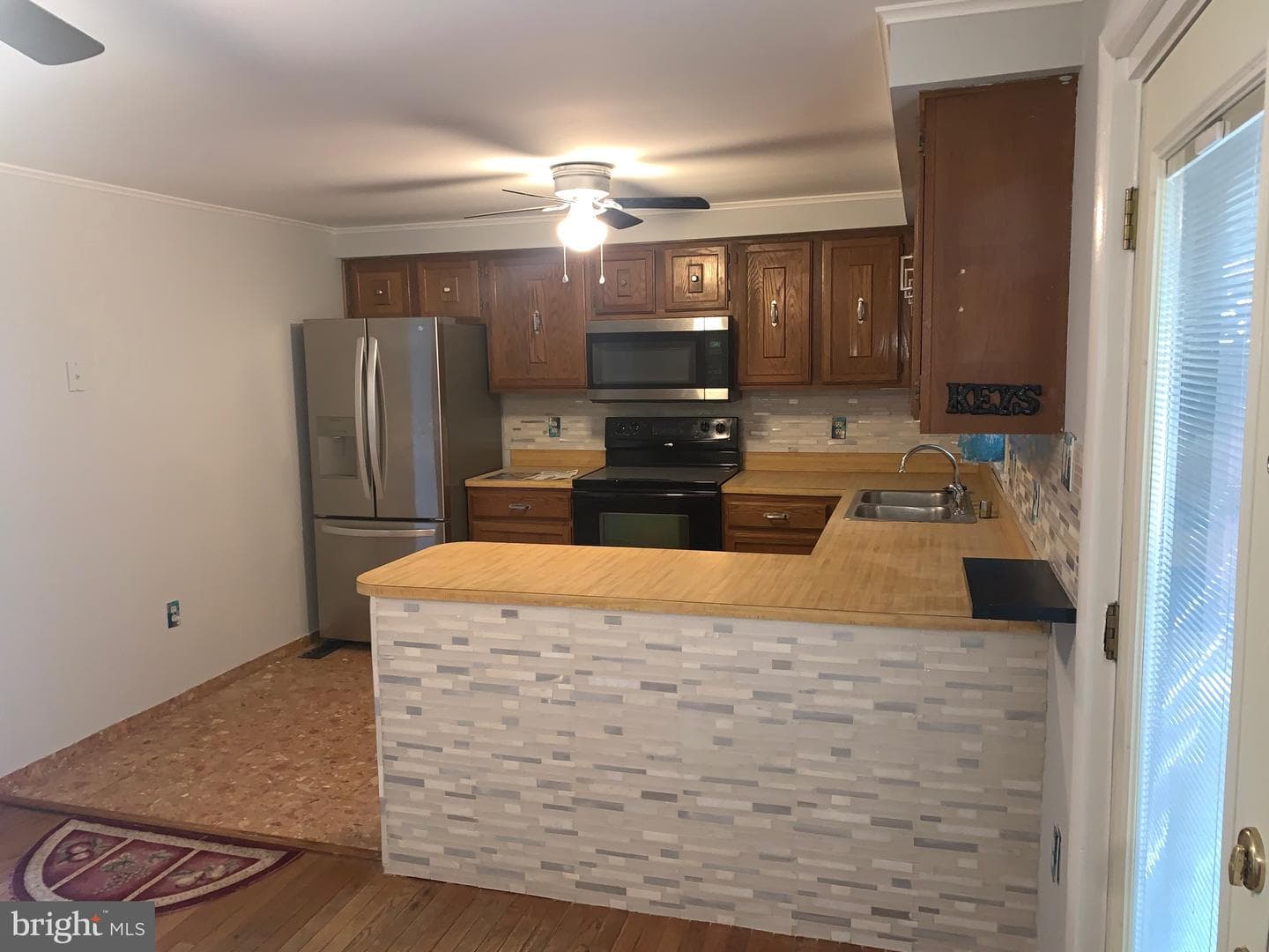 8301 Heatherwick Drive photo 16
