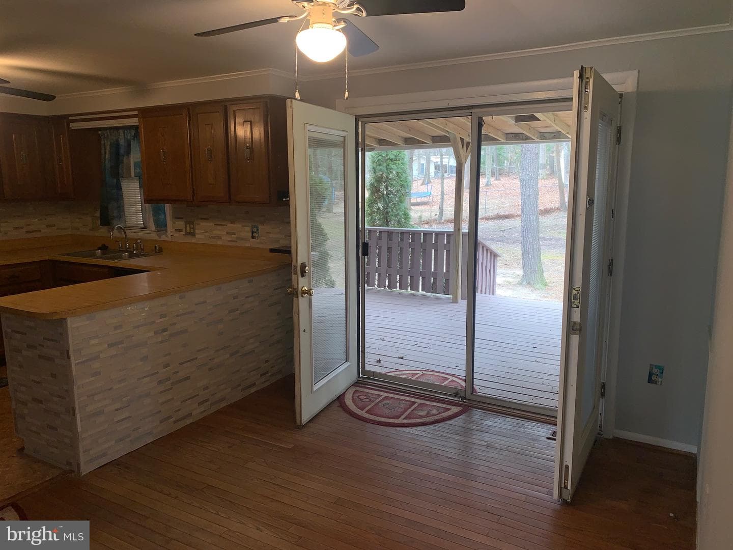 8301 Heatherwick Drive photo 18