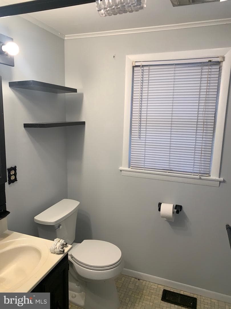 8301 Heatherwick Drive photo 31