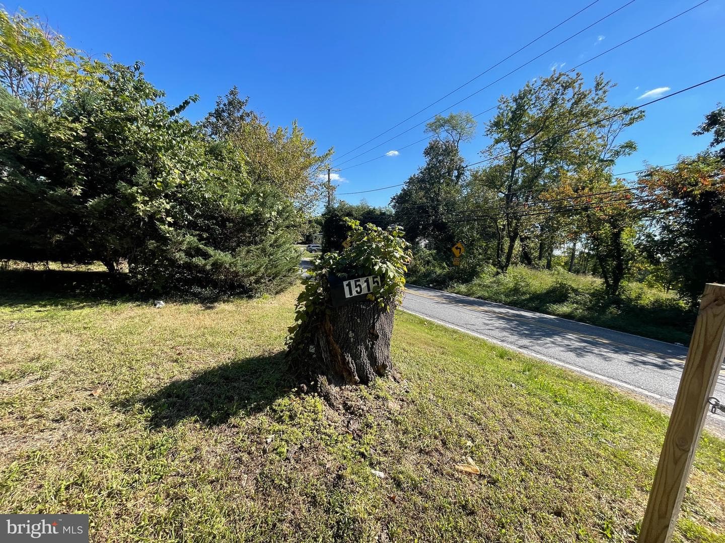 1515 Rollins Avenue photo 12