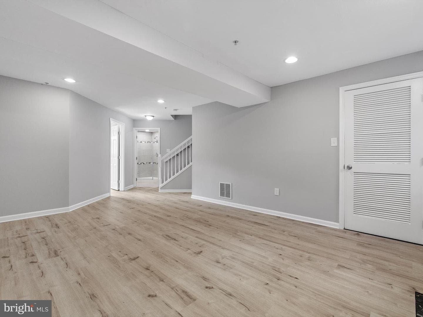 10000 Greenspire Way photo 28
