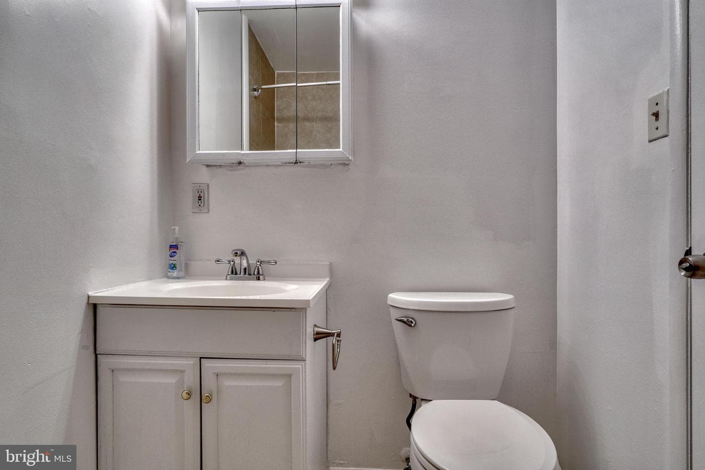 7308 Donnell Place #d-2 photo 17