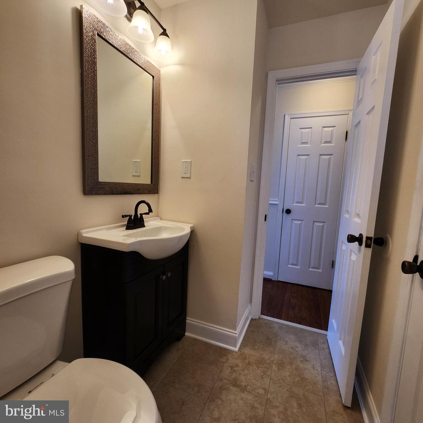 2904 Plaza Drive photo 11