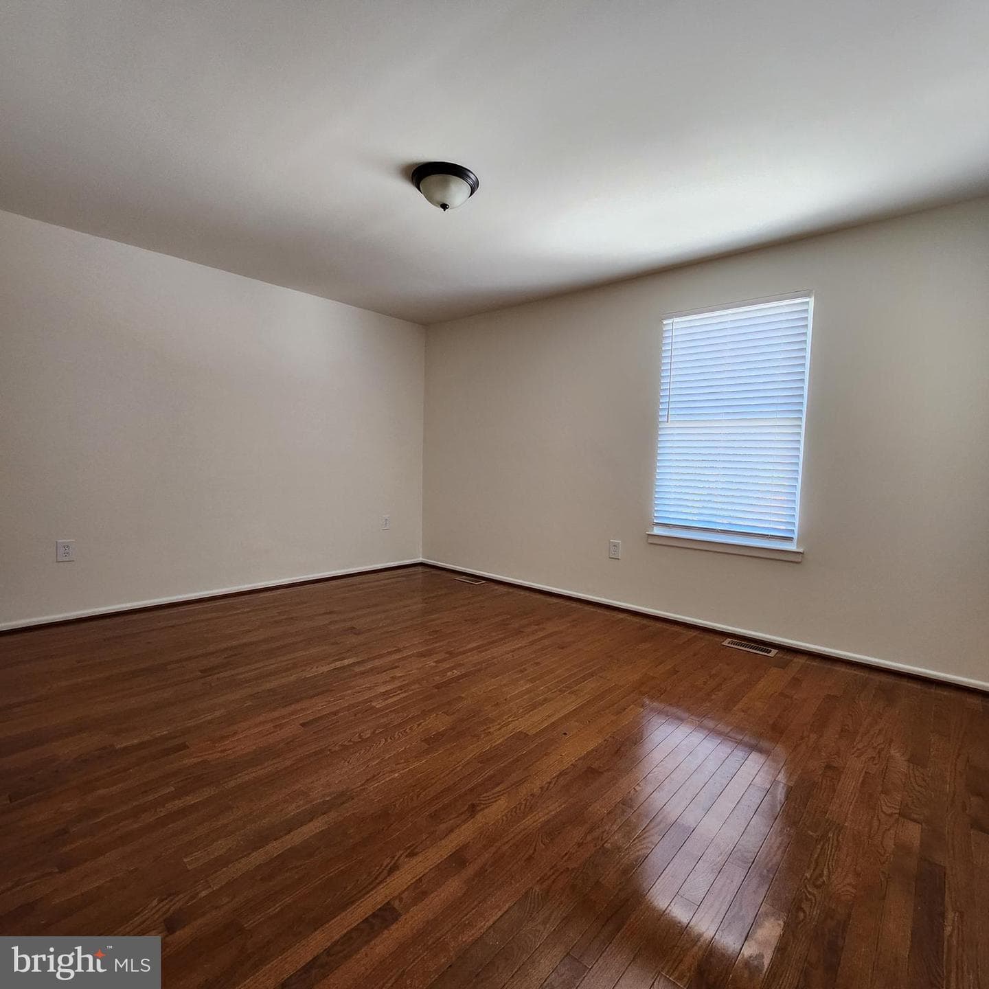 2904 Plaza Drive photo 13