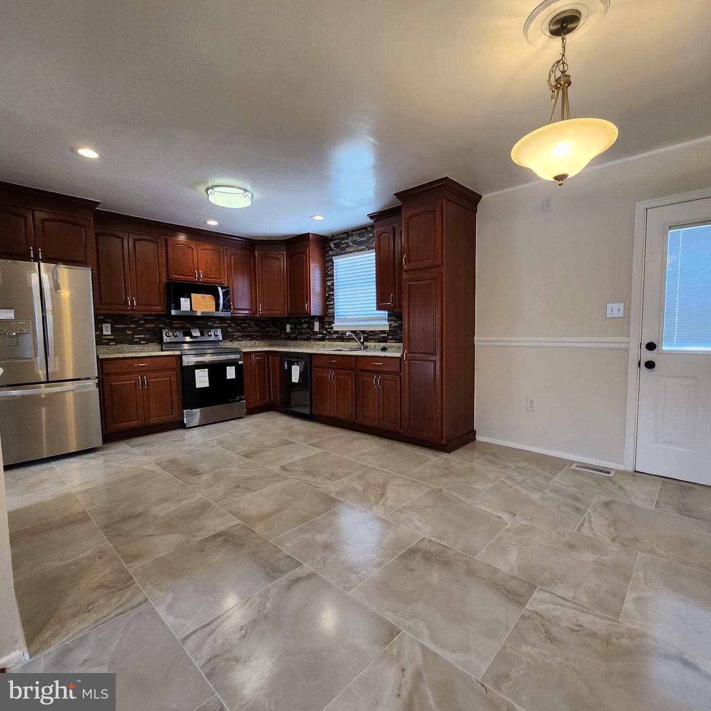 2904 Plaza Drive photo 9
