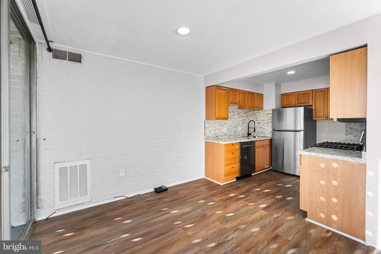 1826 Metzerott Road #304 photo 11