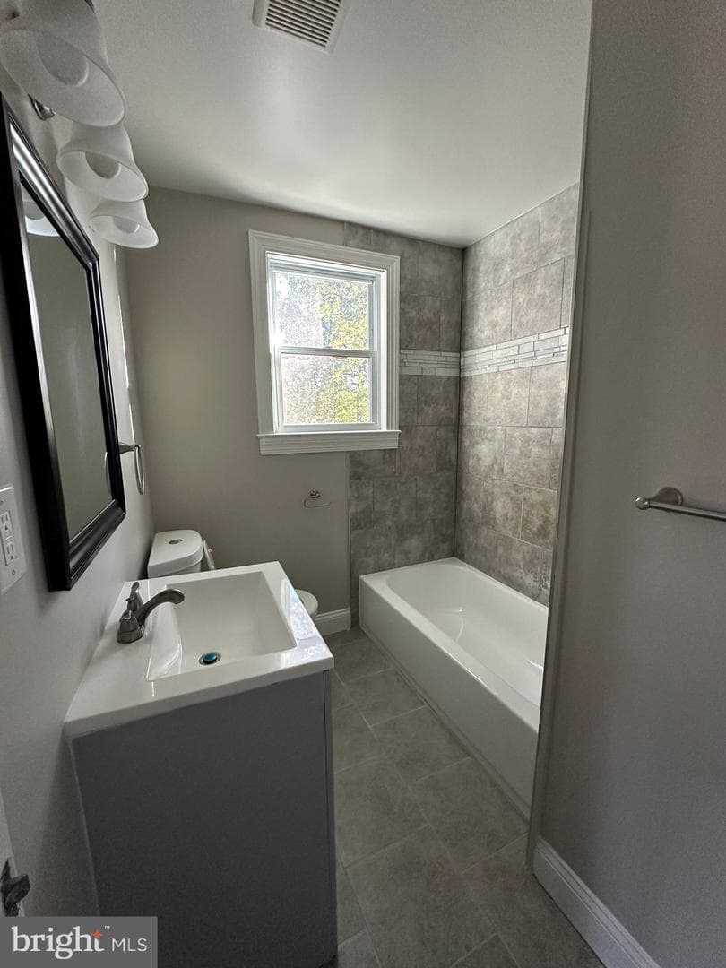 9157 Lanham Severn Road photo 11