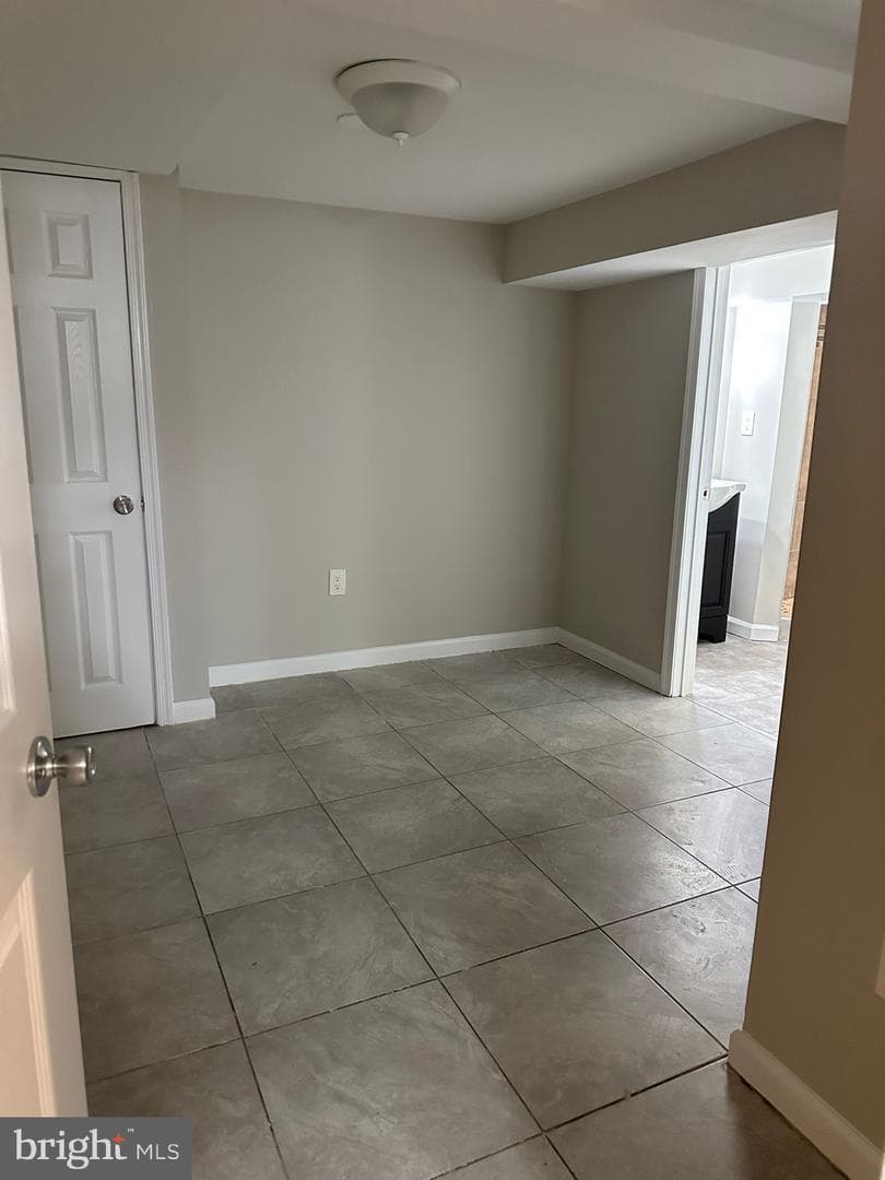 9157 Lanham Severn Road photo 17