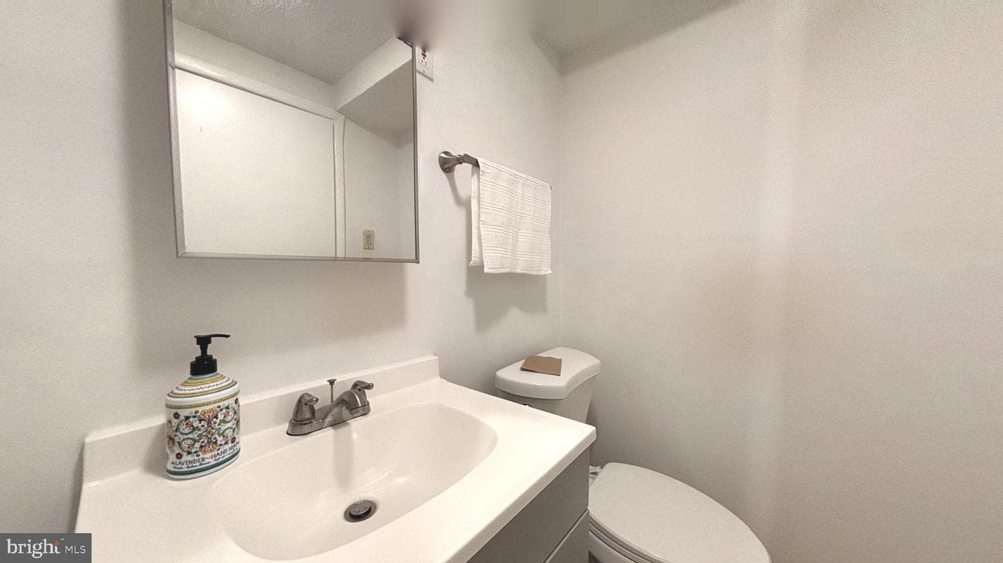 8106 Rhode Island Avenue photo 24