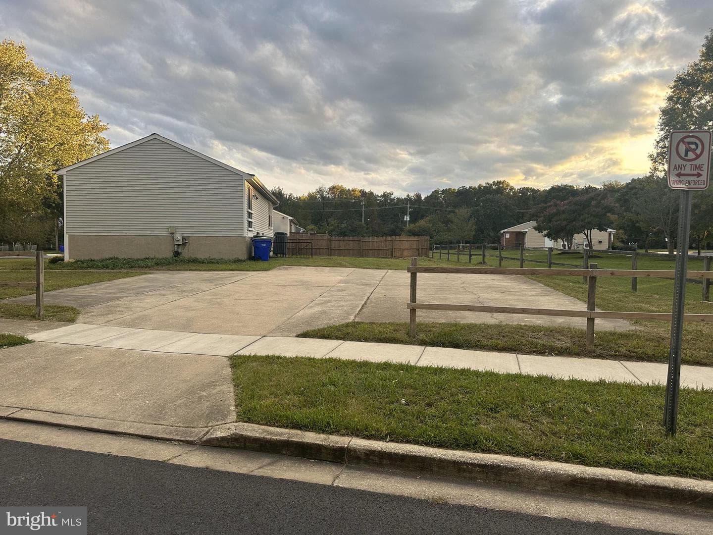 8106 Rhode Island Avenue photo 34