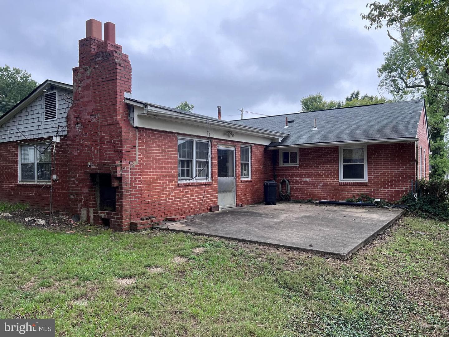 1210 Lindsay Road photo 7