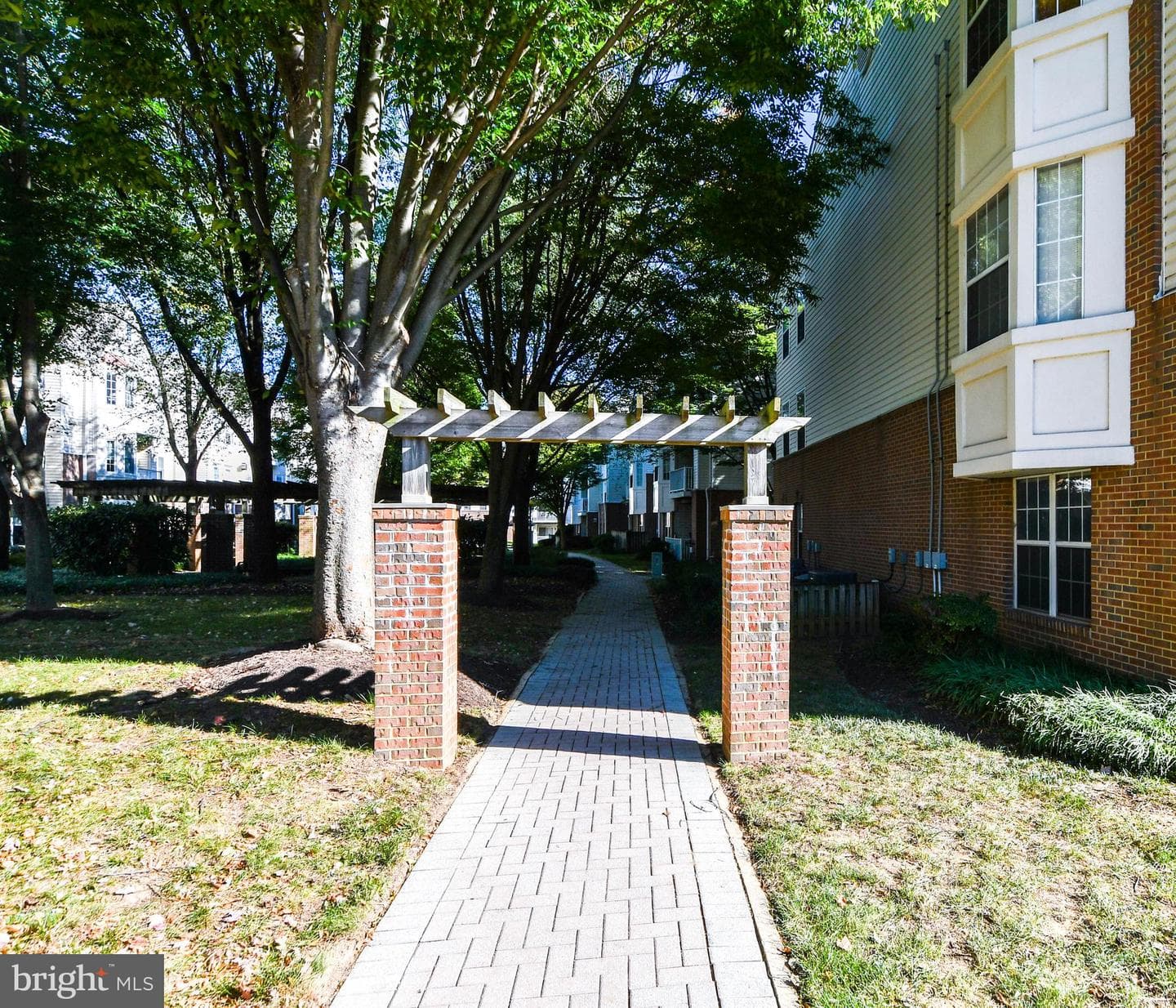 8951 Town Center Circle #3-103 photo 35