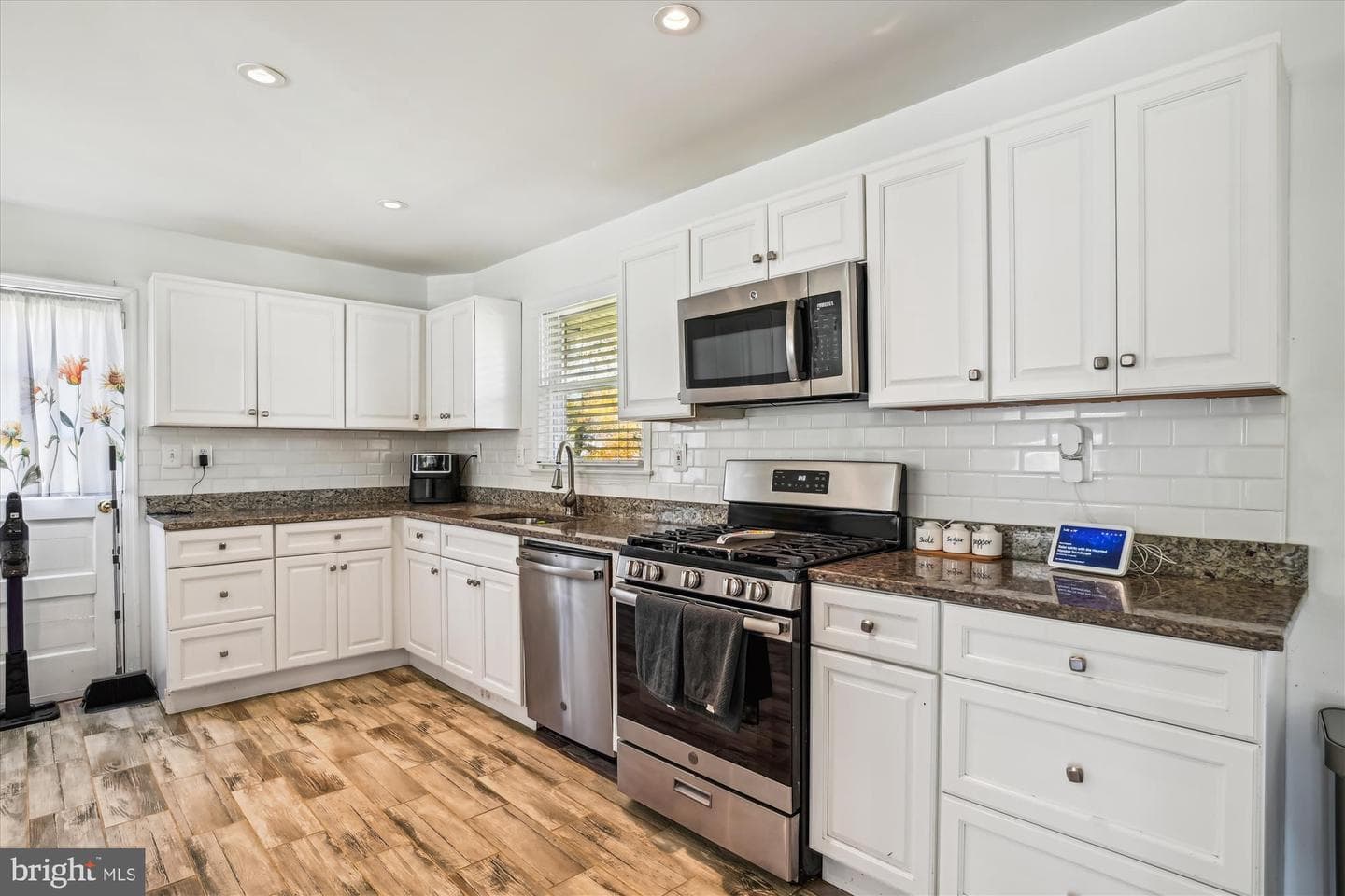 3112 Craiglawn Road photo 2