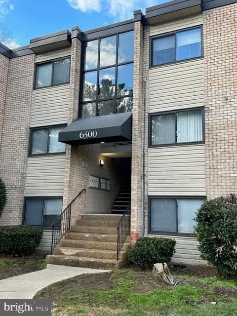 6300 Hil Mar Drive #5-10