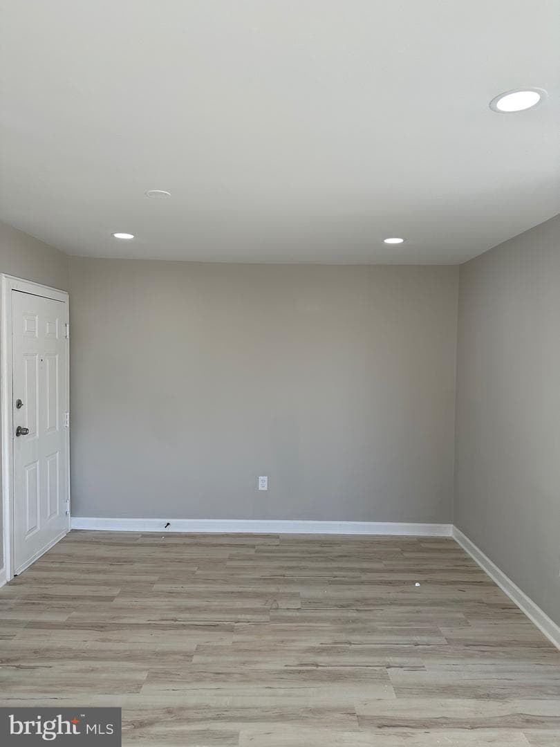6300 Hil Mar Drive #5-10 photo 2