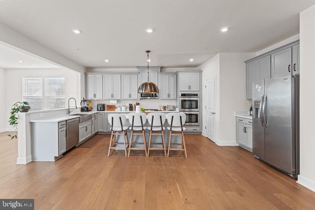 9105 Garden Knoll Lane photo 16
