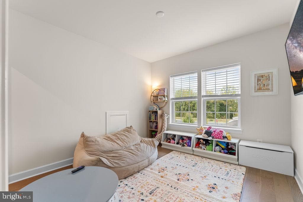 9105 Garden Knoll Lane photo 22