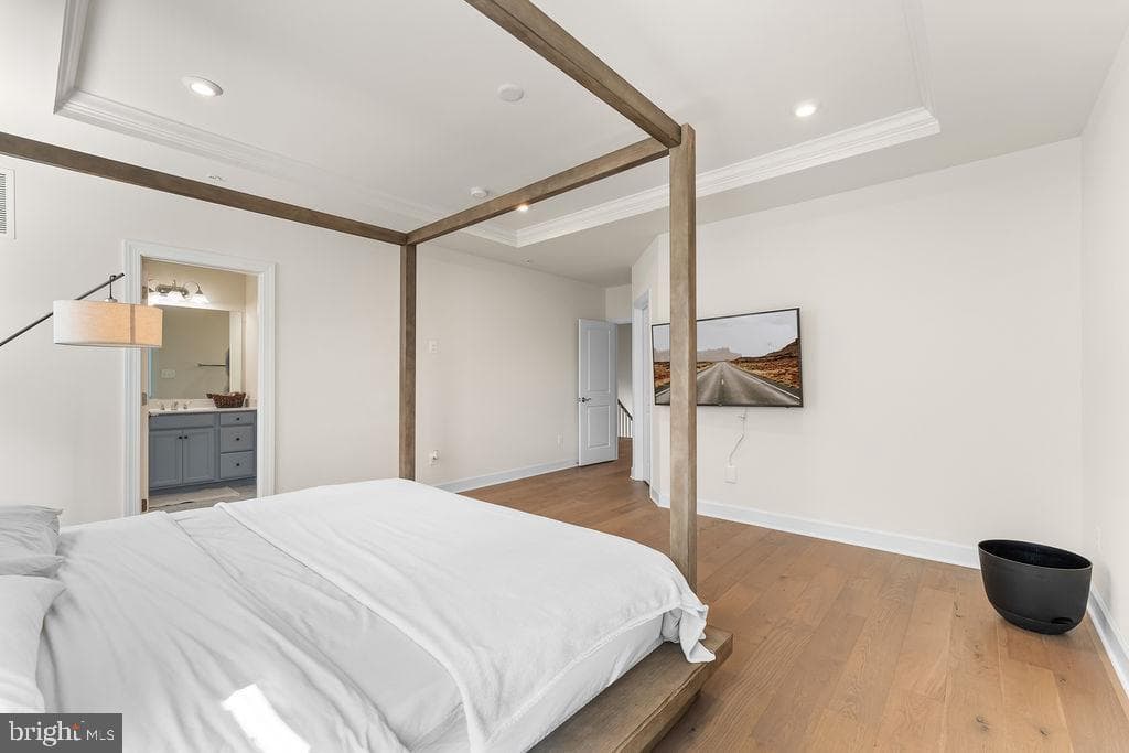 9105 Garden Knoll Lane photo 31
