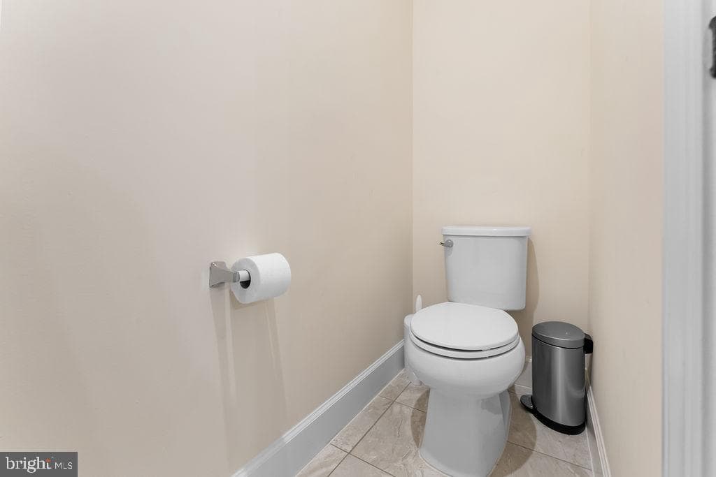 9105 Garden Knoll Lane photo 36