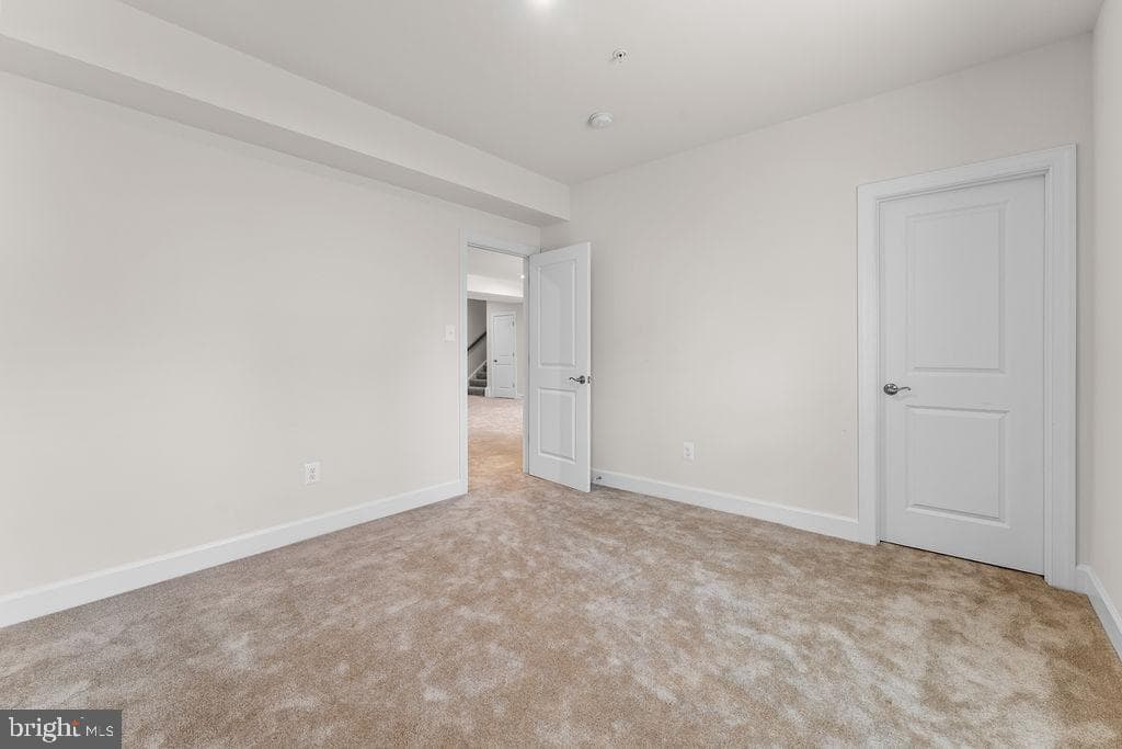9105 Garden Knoll Lane photo 46