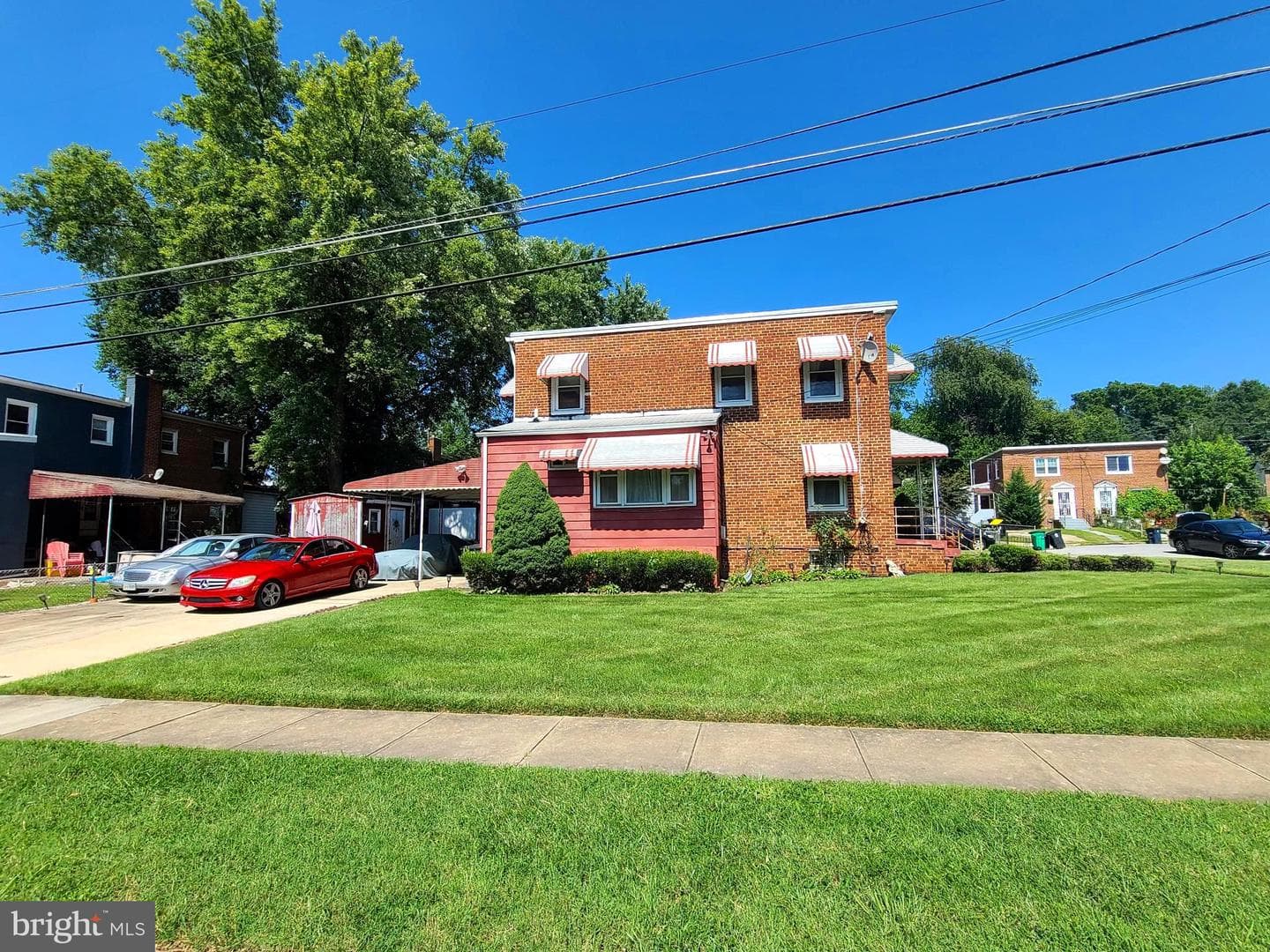 1156 Booker Drive photo 2