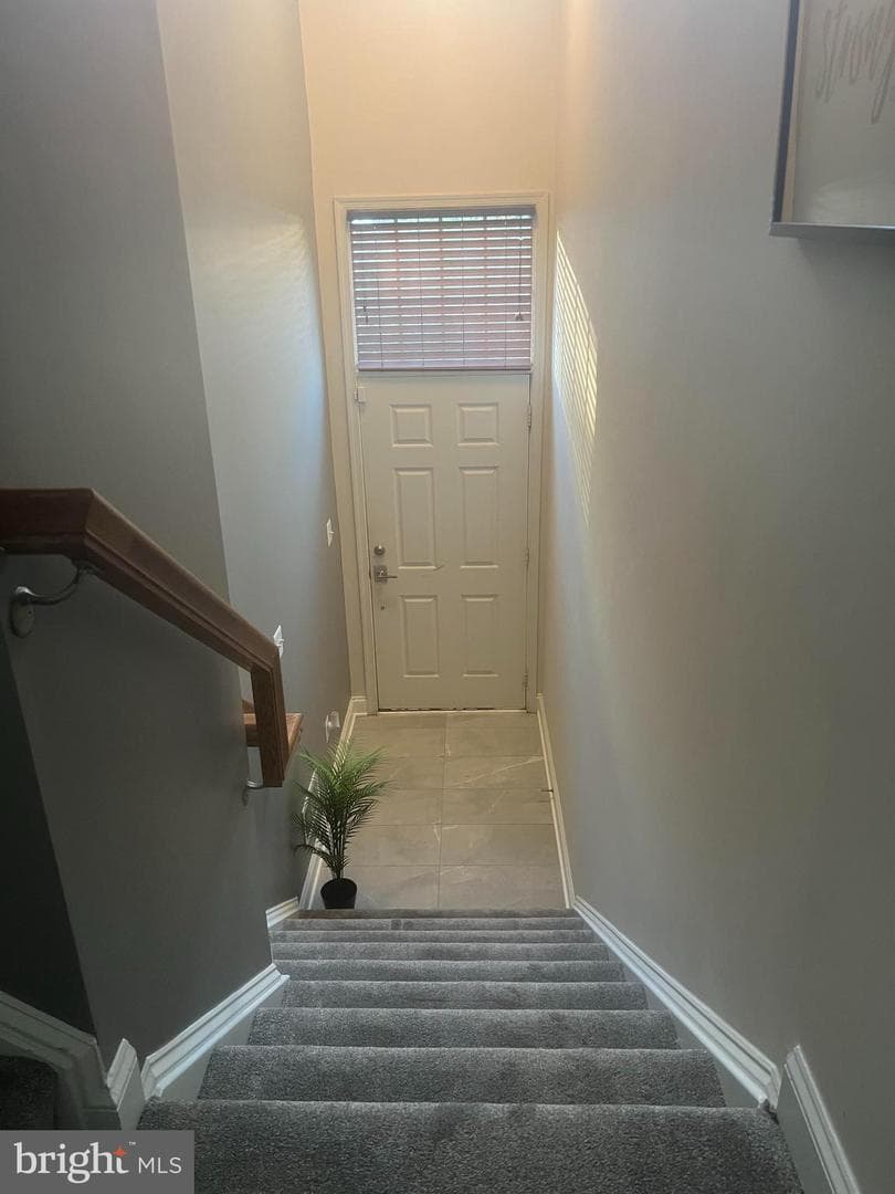 522 Bolin Terrace photo 3