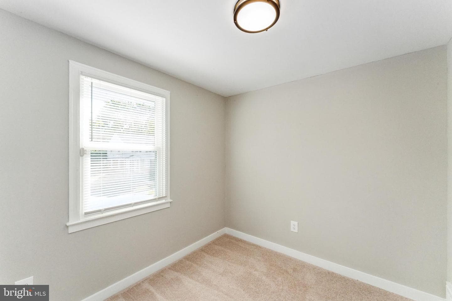 3208 Beaumont Street photo 12