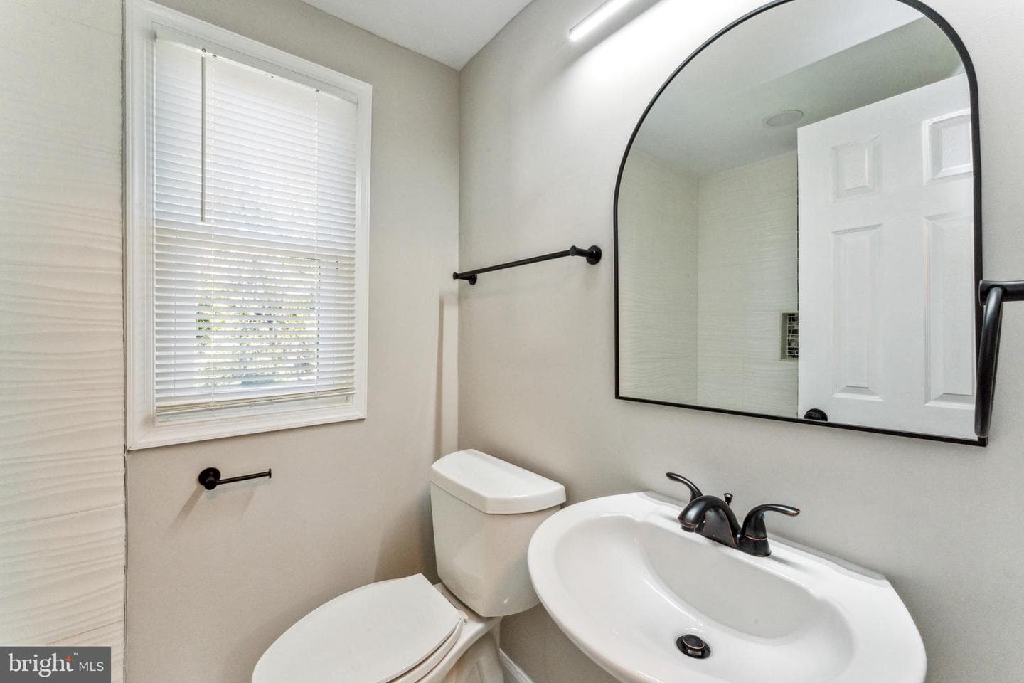 3208 Beaumont Street photo 15