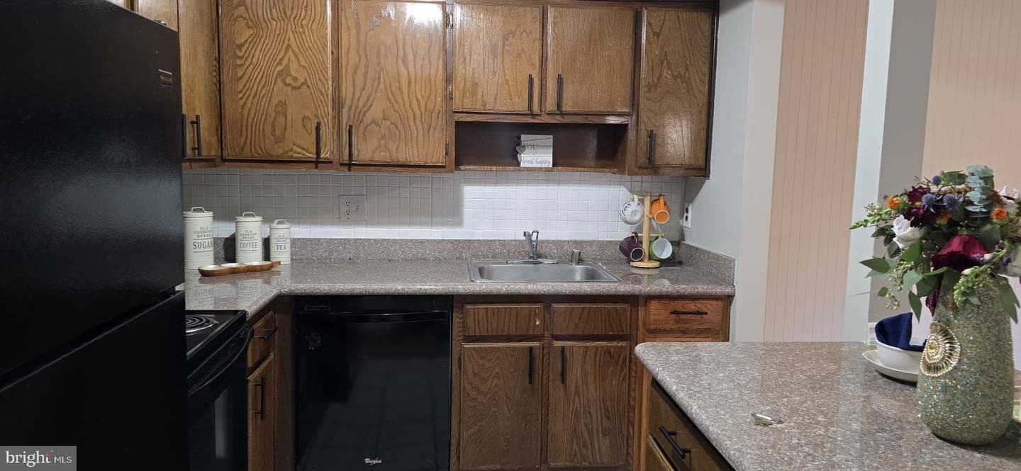 10110 Campus Way S #101-8a photo 5