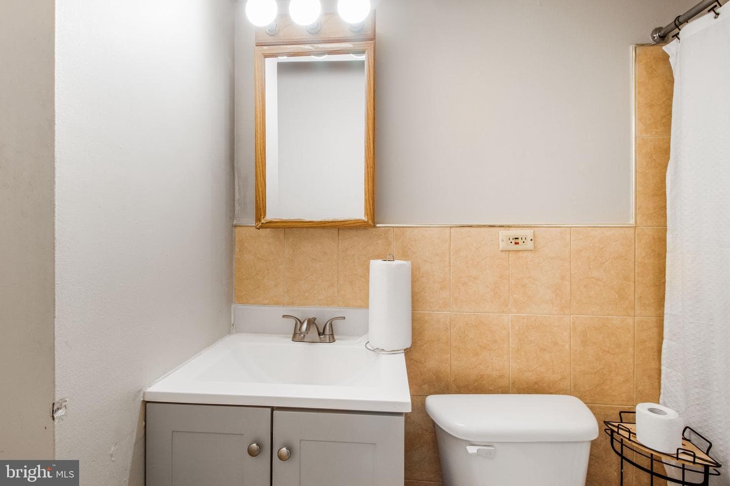 5462 85th Avenue #102 photo 9