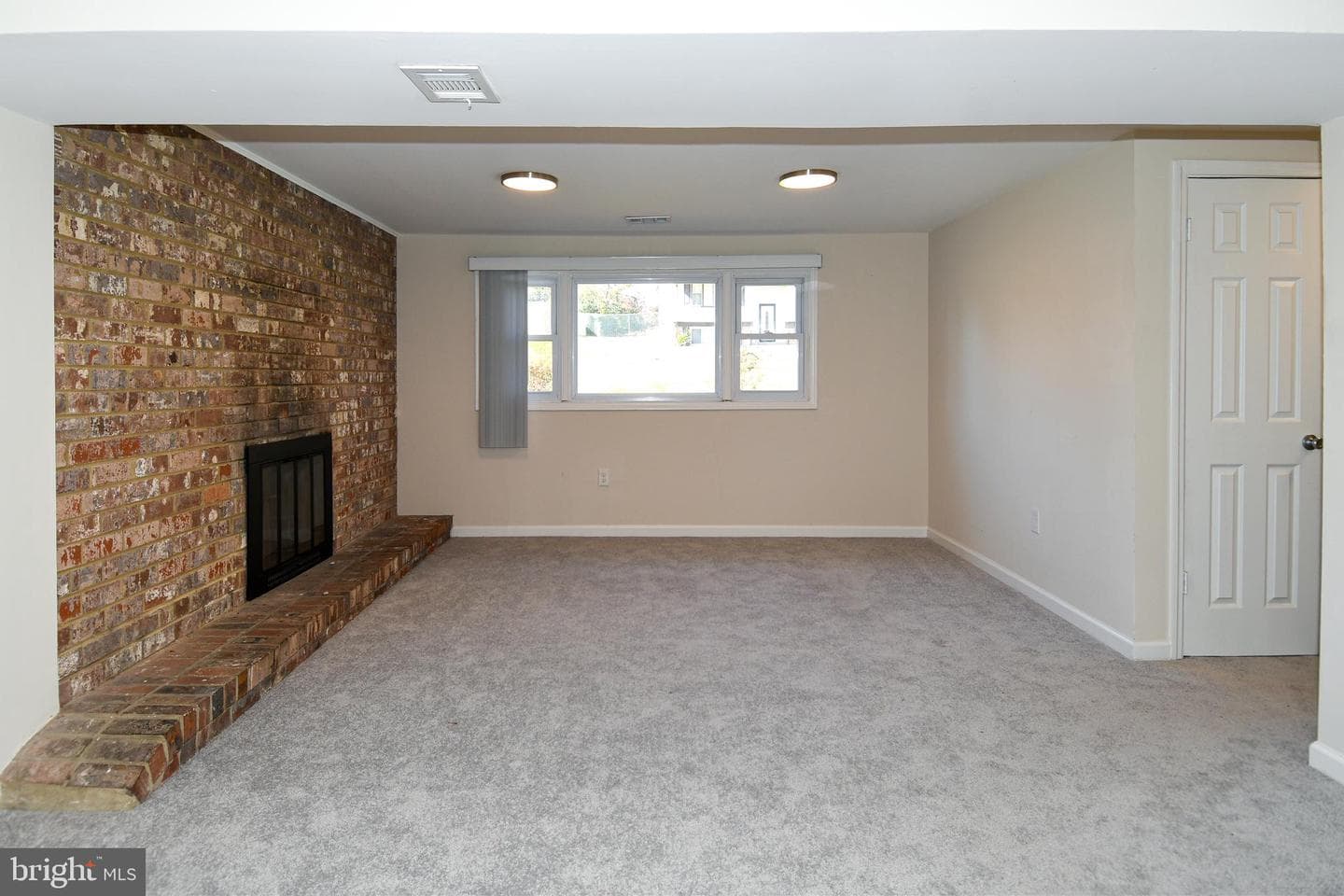 7706 Gambier Drive photo 31