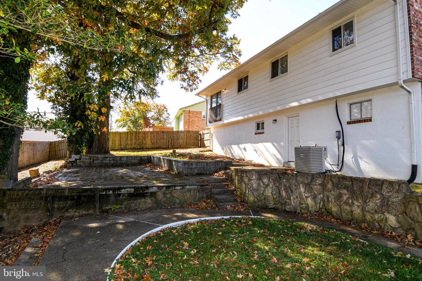 7706 Gambier Drive photo 44