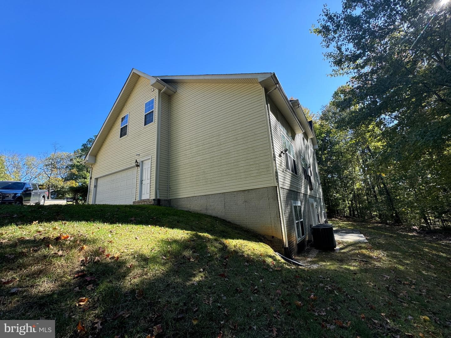 6004 Bradley Lane photo 7