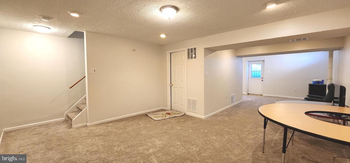 4410 Sutherland Circle photo 22