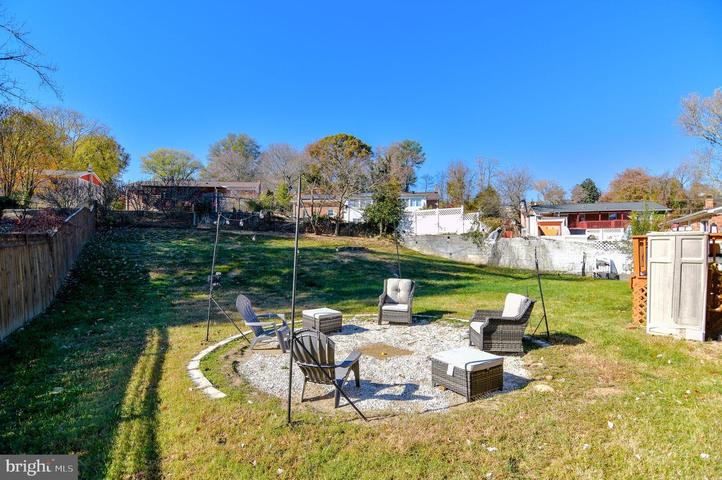 2105 Trafalgar Drive photo 24