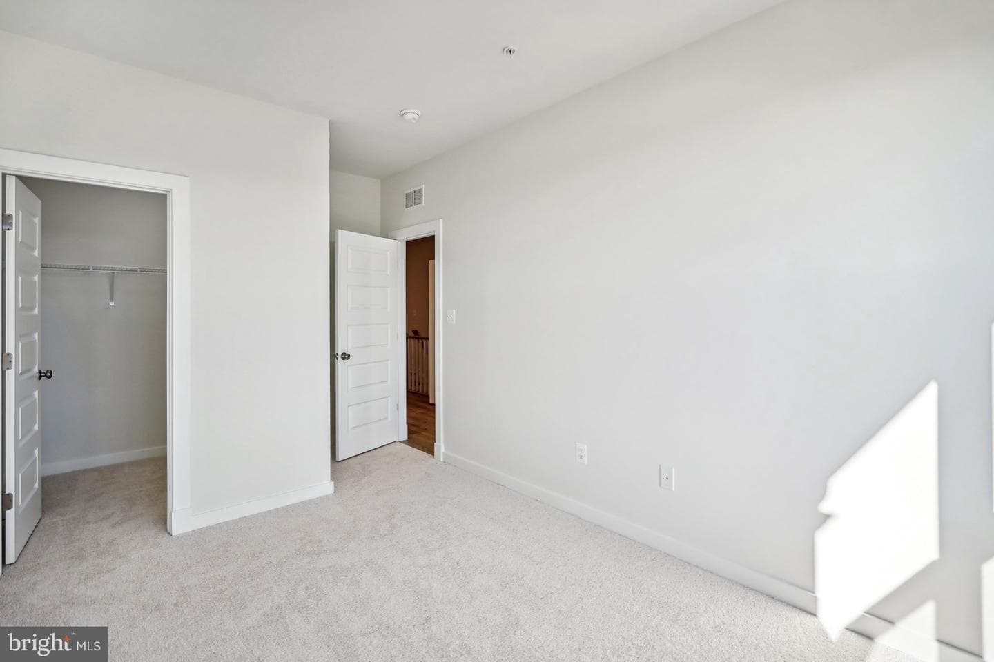 17216 Hardisty Way photo 19