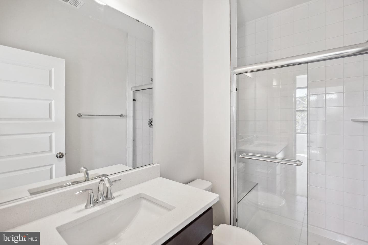 17216 Hardisty Way photo 4