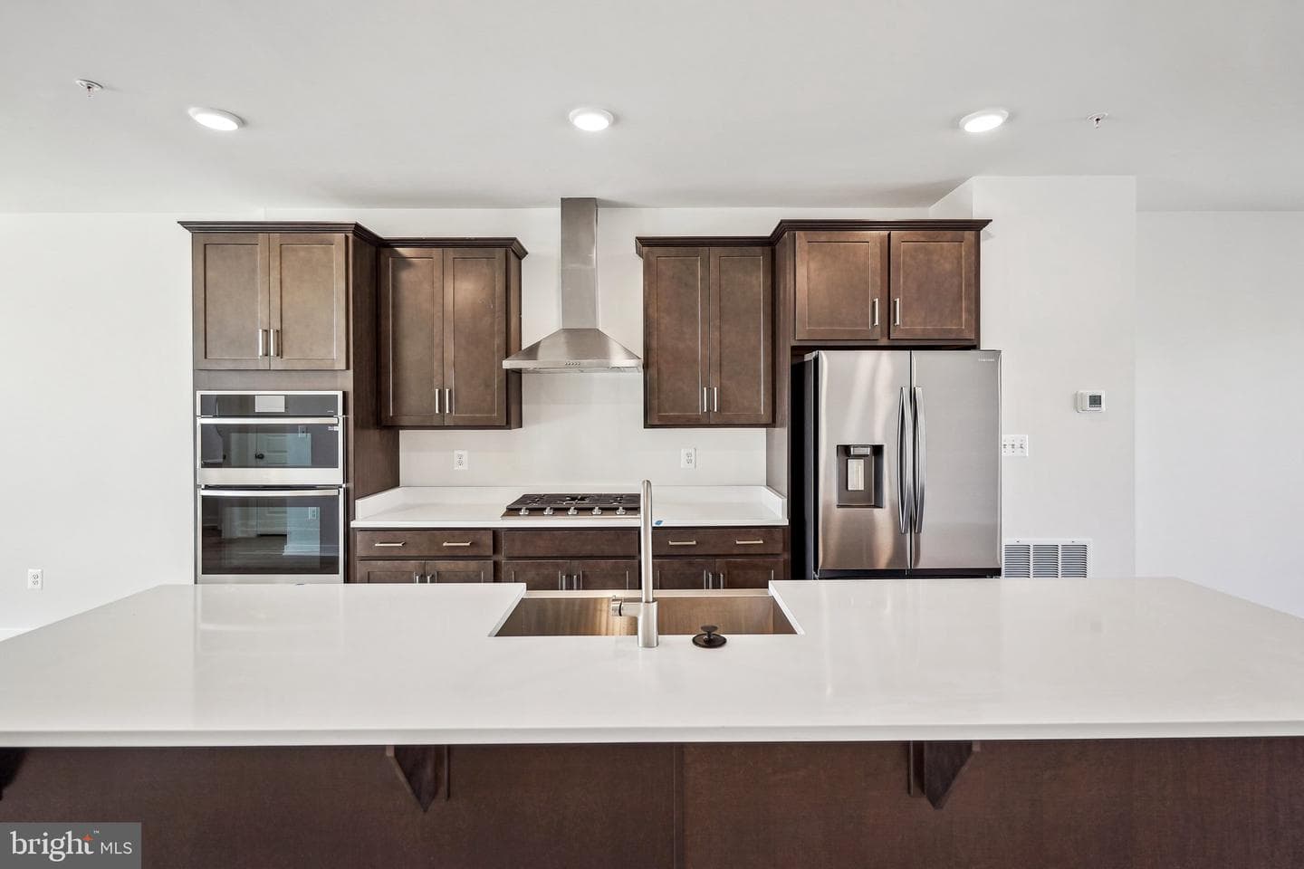 17216 Hardisty Way photo 9